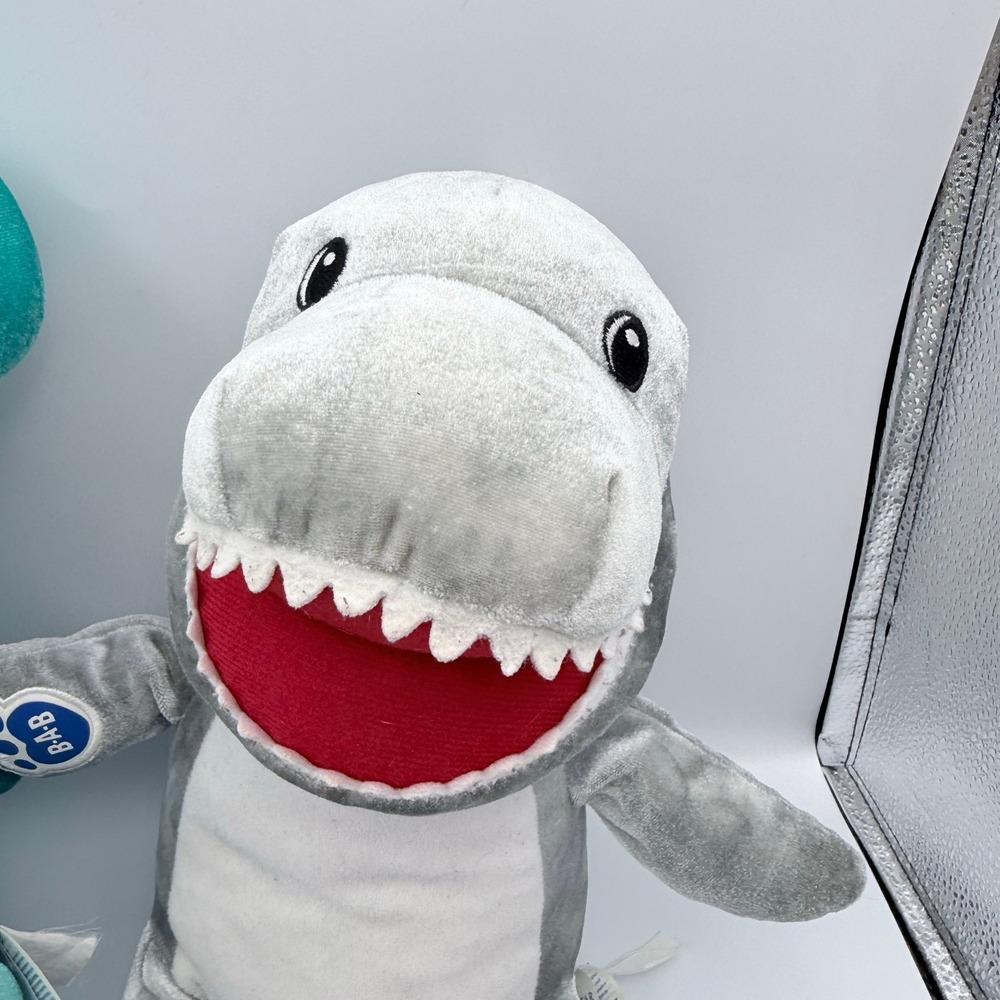 Build-A-Bear Shark Week Hammerhead and Great White Shark Plush Set 15 Inch - Picture 3 of 14